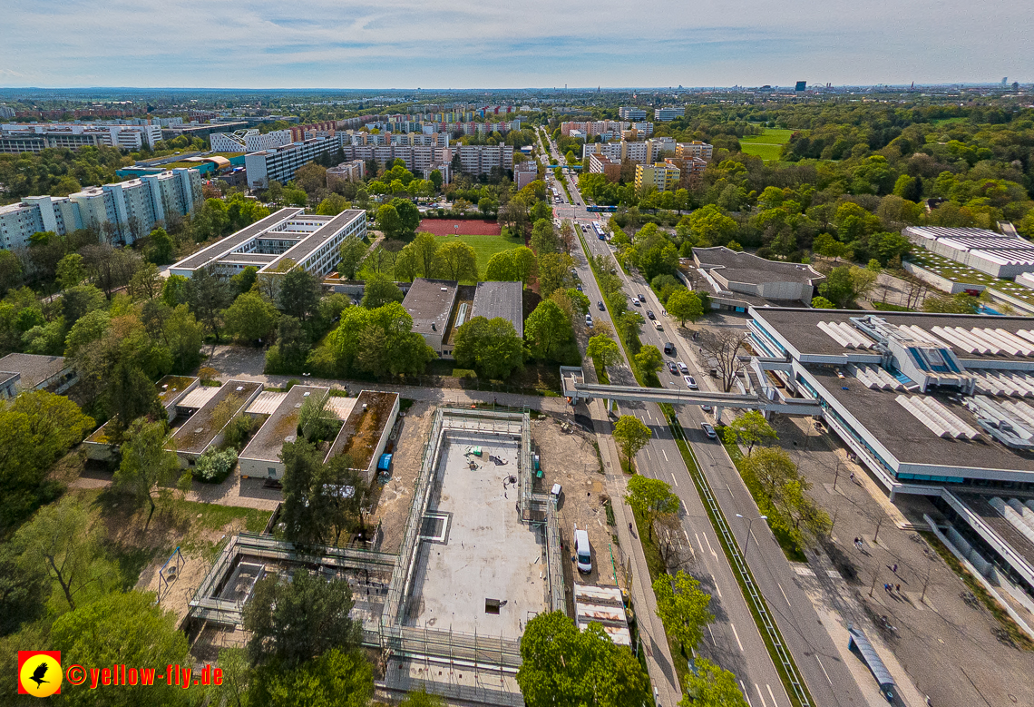 04.05.2023 - Luftbilder vom Haus für Kinder in Neuperlach